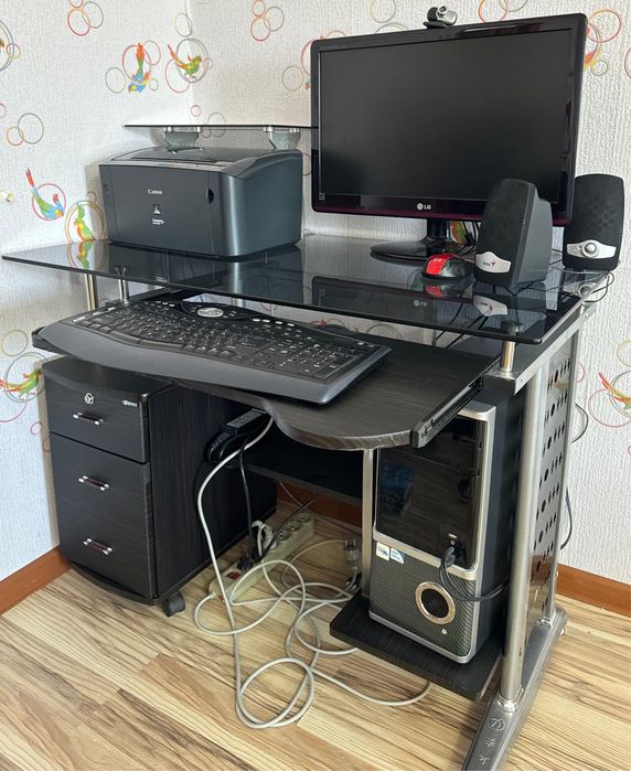 Офисный компьютер