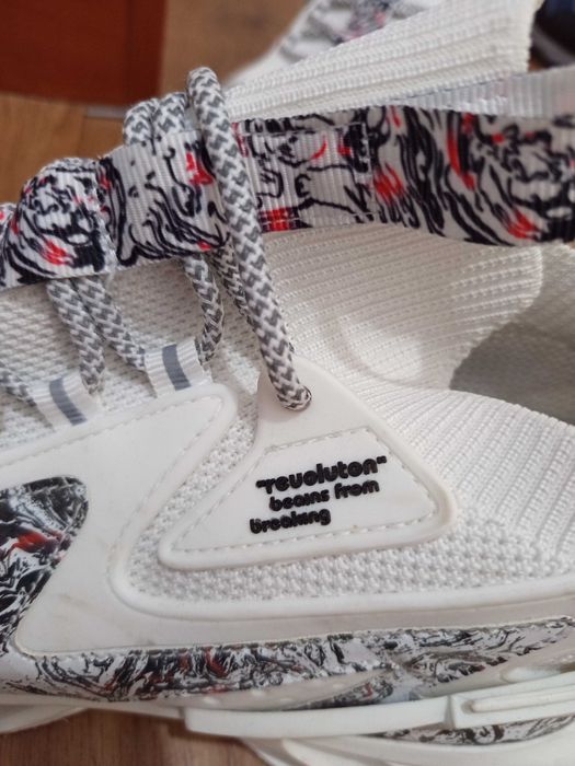 Маратонки. 43 номер