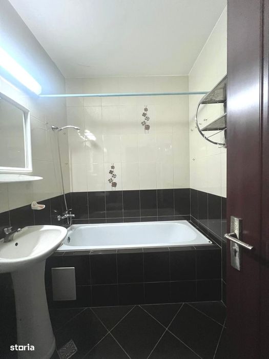Garsoniera zona Unitatea Militara mobilata utilata 37000eur neg