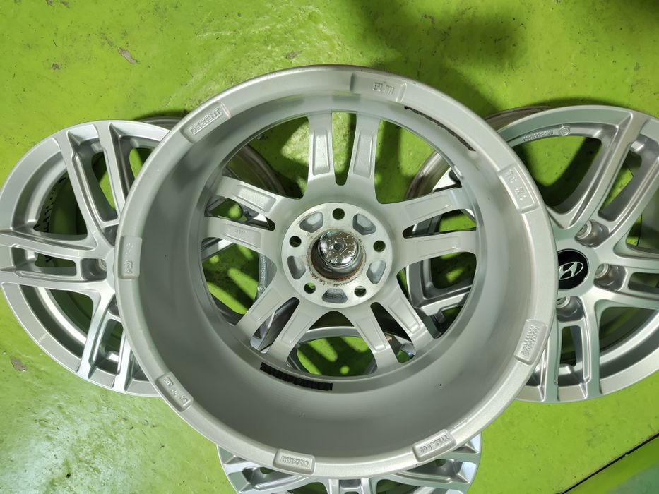 16 5x114.3 Hyundai Kia лети джанти 5х114.3 Хюндай Киа
