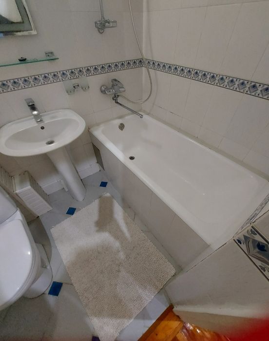 СДАЮ СВОЮ Ц1 3/3/4,за посольством Англии