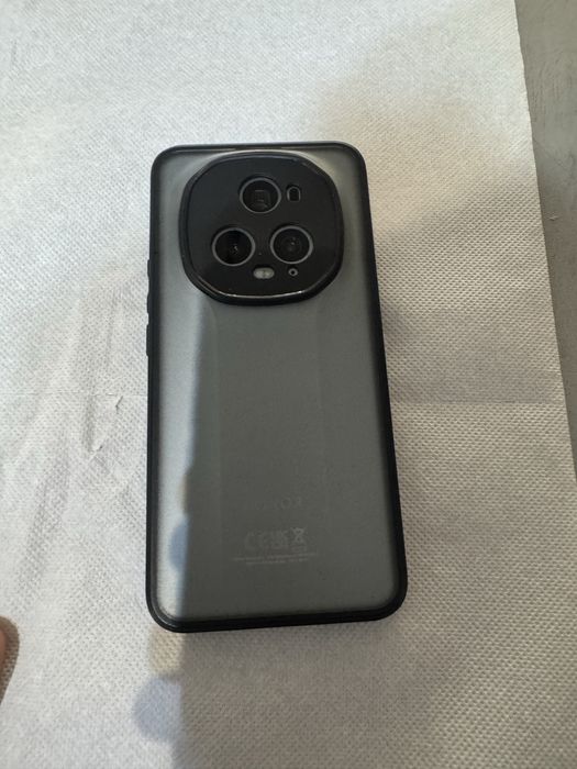 Vand honor magic 5 pro impecabil