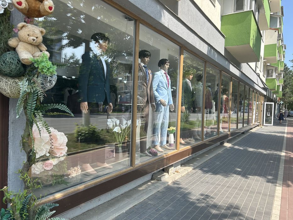 Vand spatiu comercial