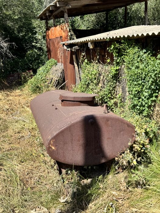 Продается емкость для воды (бочка, цистерна)