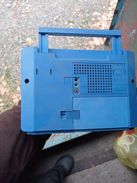 Радиоприемник продам