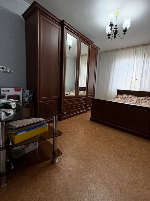 Сдам  3х комнатную квартиру