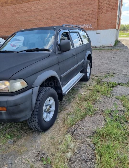 Mitsubishi Challenger 1996