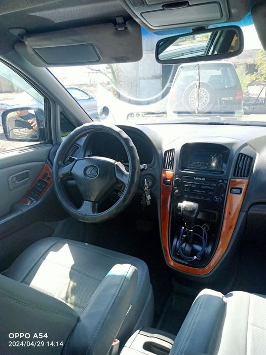 Продам Лексус РХ 300