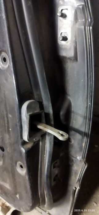 Продам дверь задняя БМВ е34