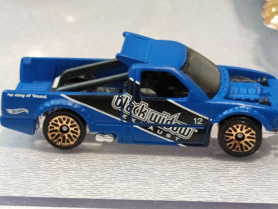 Оригинал hot wheels limited grip и Dodge viper за 200000
