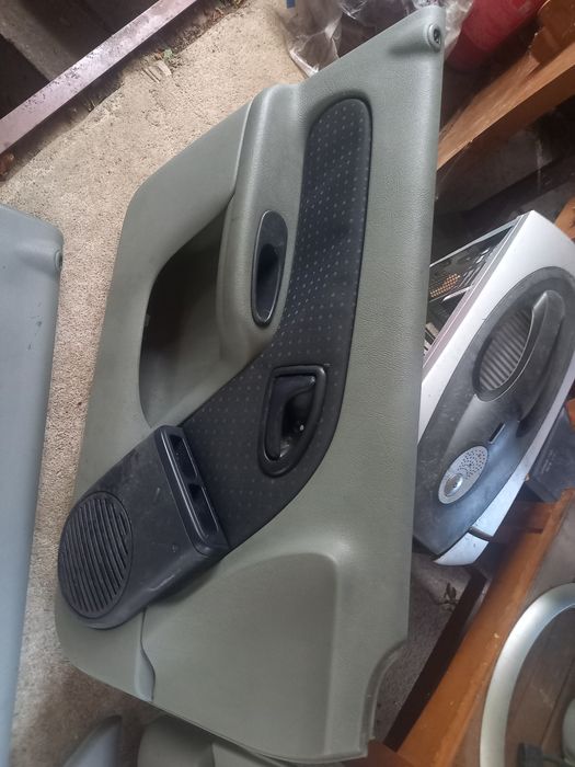 Fete Usi interior Renault Clio 2 satoze usi