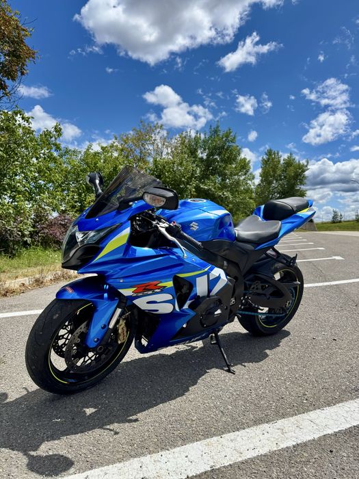 Suzuki GSX-R 1000 ABS L5 2015 25170 km Bacau • OLX.ro