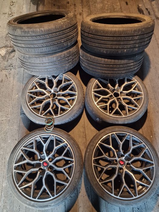 Диски Vossen R17 + комплект резины 205/50 R17