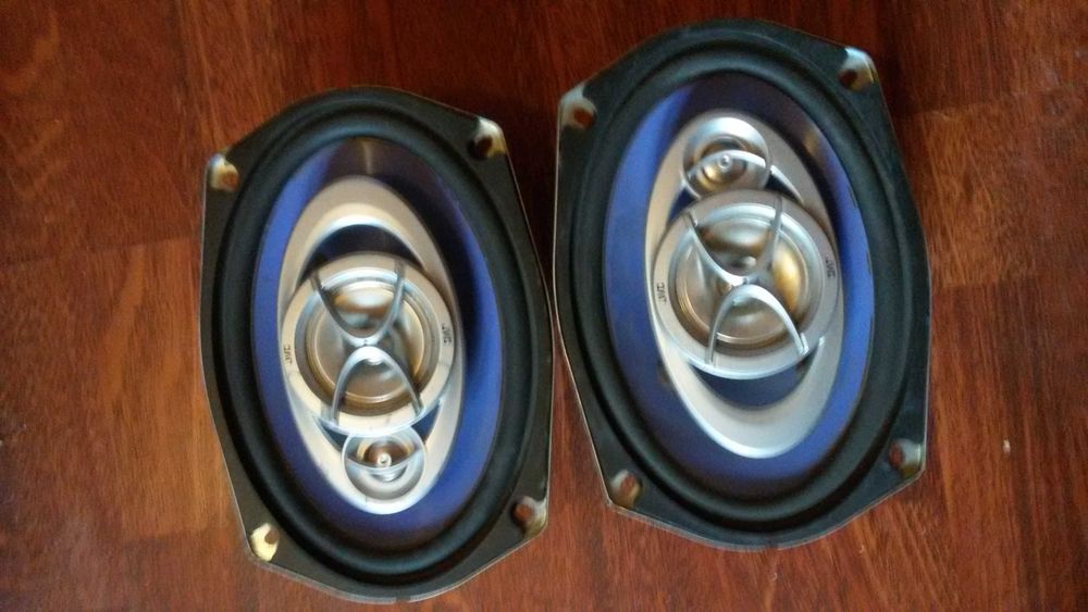 boxe auto jvc 280w