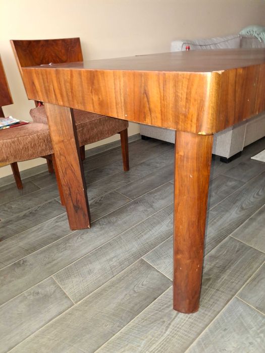 Трапезна маса с 6 стола