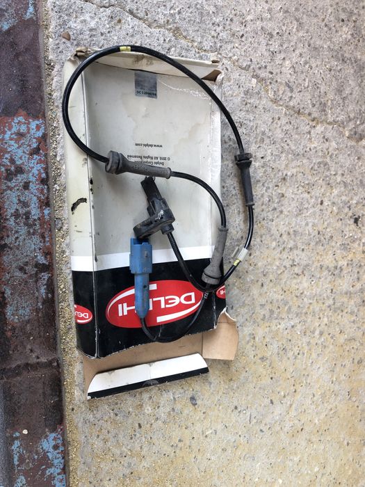 Датчис за абс за пежо 206