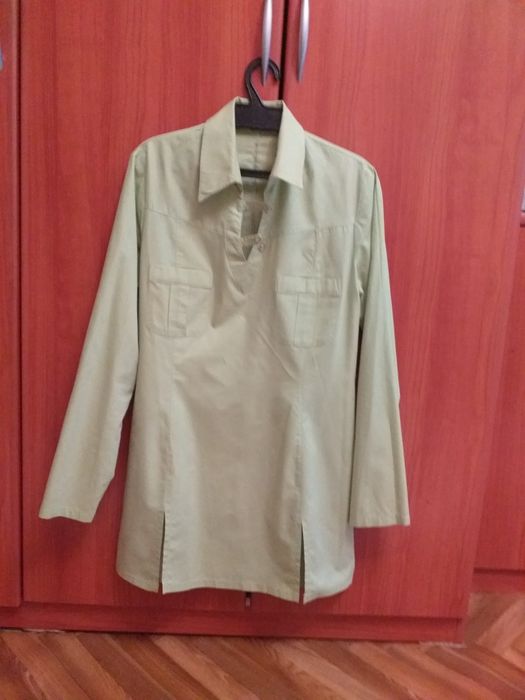 Продаётся женская ультрамодная рубашка.