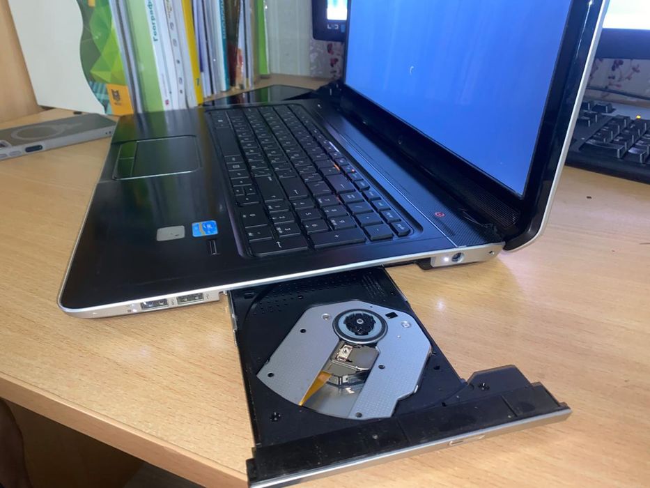 Ноутбук hp envy dv7