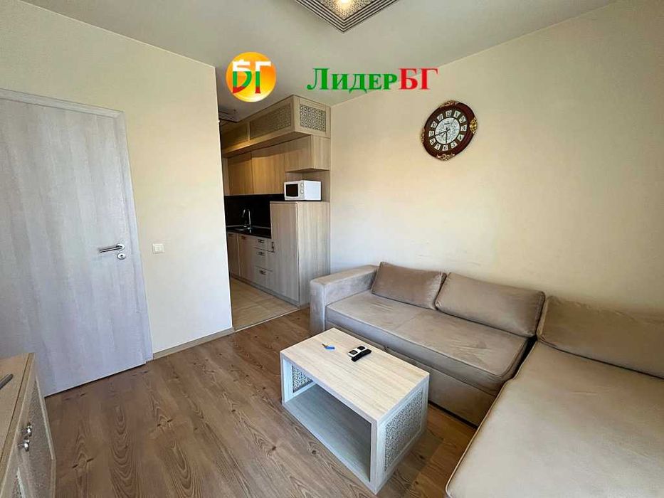 Продава се Двустаен апартамент в к.к. Златни пясъци - 55 кв.м за 2000 €/кв.м - Снимка #1