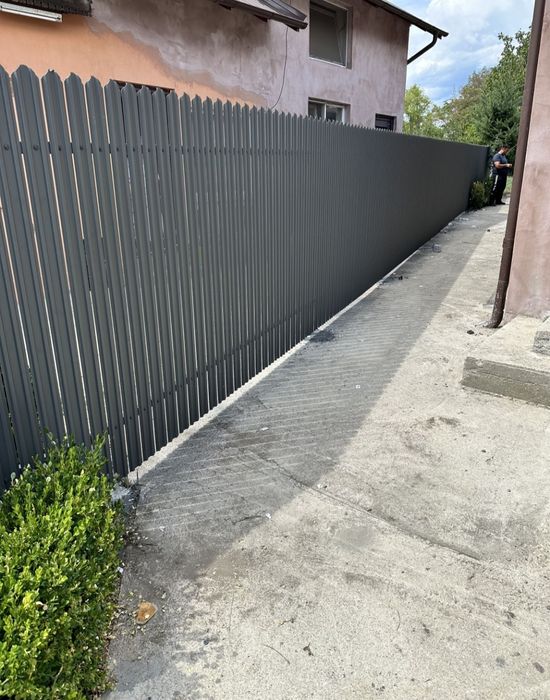 Meșter la garduri cu experiență în domeniul de peste 15 ani în constru