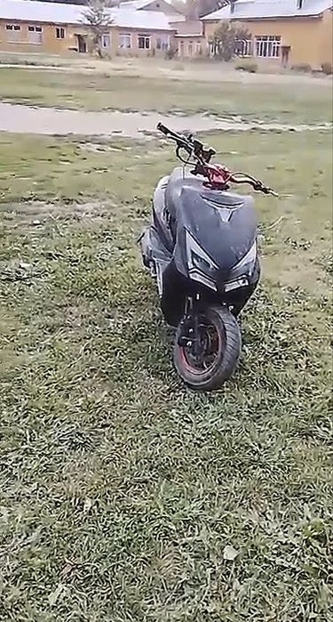 Продам мопед м8 про