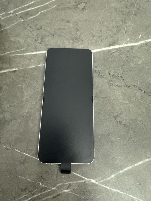 Vand Samsung Galaxy Z Flip 6