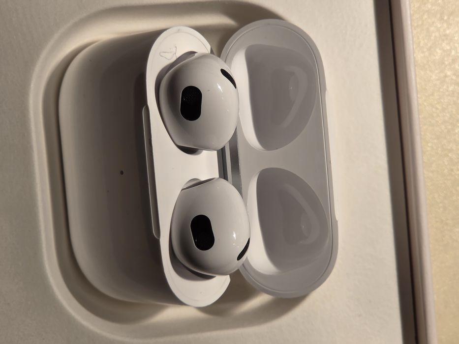 Наушники AirPods 3