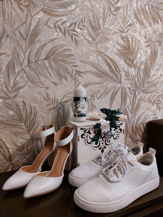 свадебные украшения. свечи «Семейный очаг»