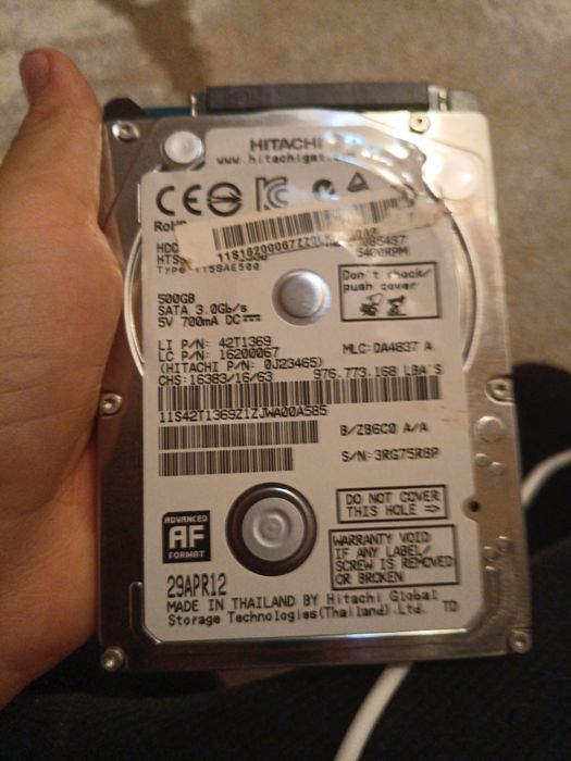 Жёсткий диск hitashi