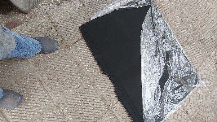 Оригинална стелка багажник Мерцедес Е класа