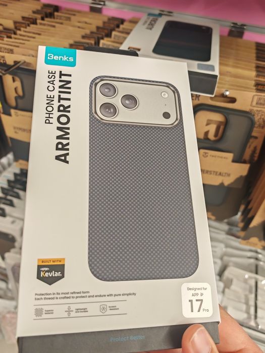 BENKS Aramid Carbon Fiber case iPhone 17 Pro / iPhone 17 Pro Max