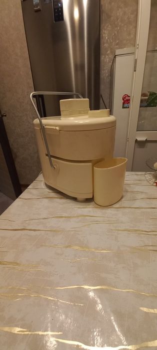 соковыжималки и  миксер