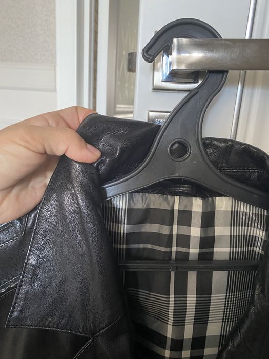 Натуральная кожа, почти новая