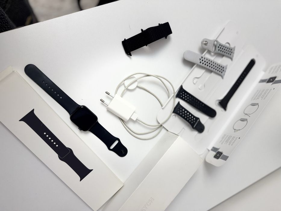 Продам apple watch 45000