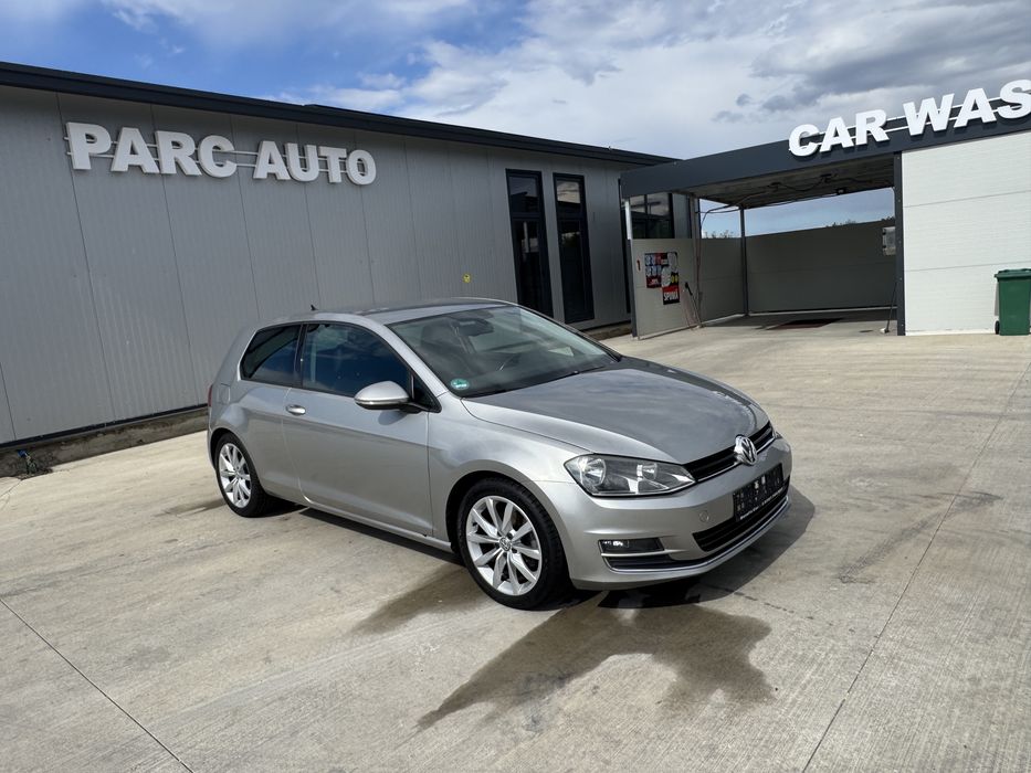 VW GOLF AUTOMAT/navigatie/piele/scaune sport inc/rate/garantie/150cp