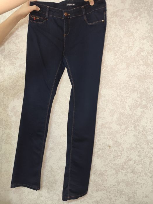 Продам джинсы женские