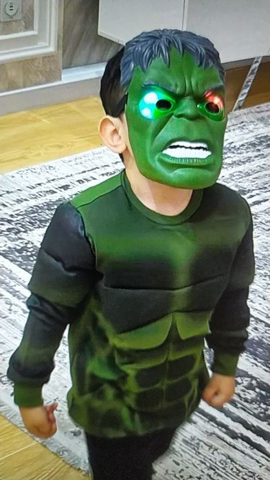 Одежда супергероя. Новый..Проката нет.