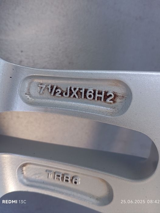 Оригинални немски джанти с гуми 16 цола