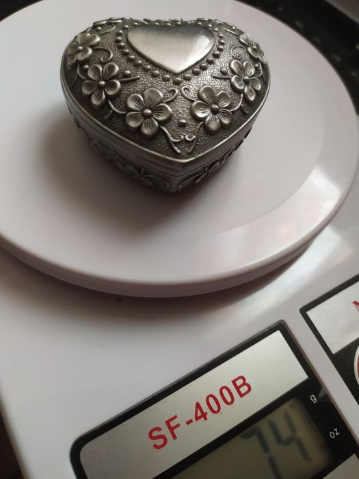 Винтажная брошь «Леденец»