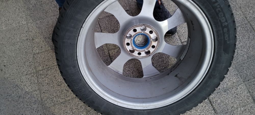 Roti originale Audi A4 B7 pe 17 cu anvelope f.bune