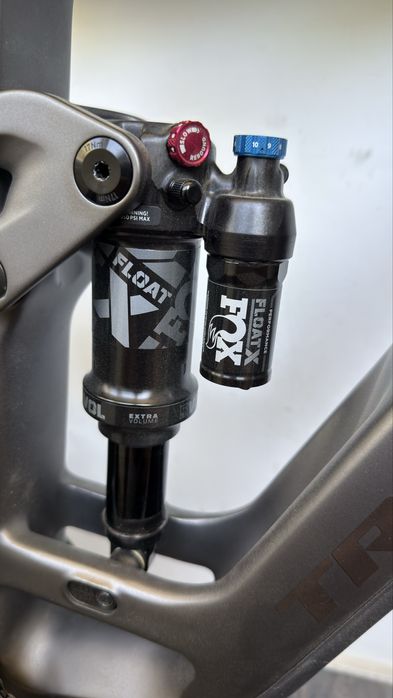 Fox float x shock заден шок