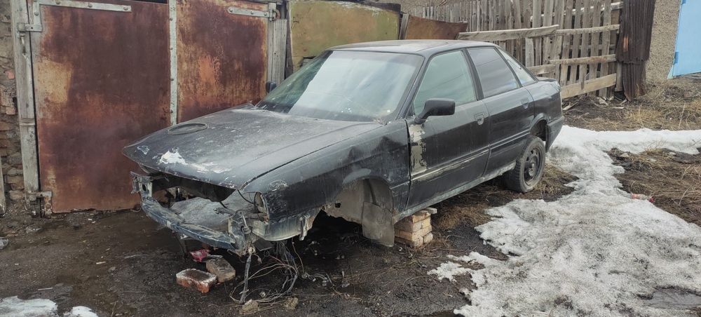 Продам Ауди 80 б3