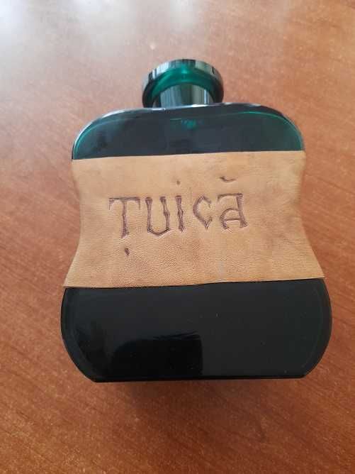 idee de cadou - sticla de tuica unicat