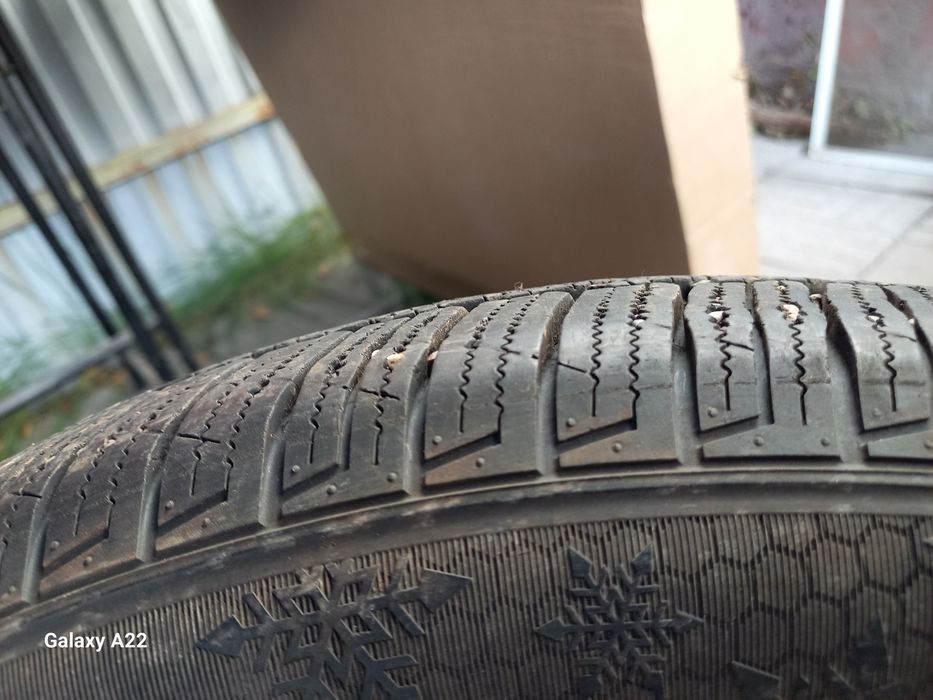 Авто шины зимние