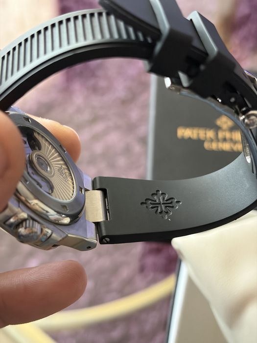 Patek Philipe nautilus cu curea de silicon