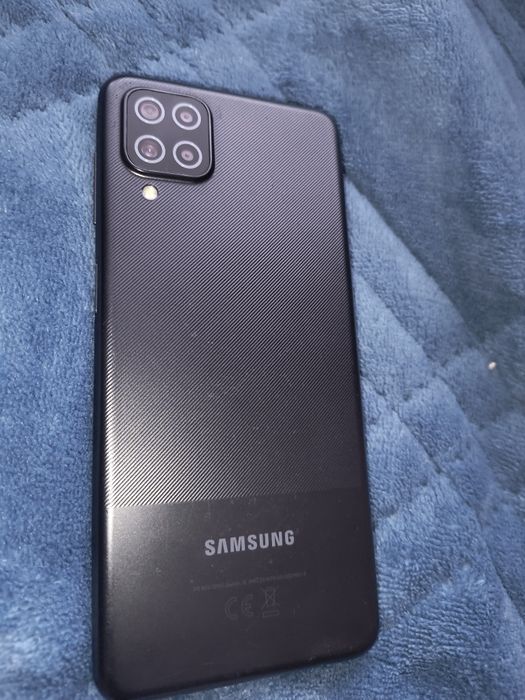Samsung  galaxy A12 запазен
