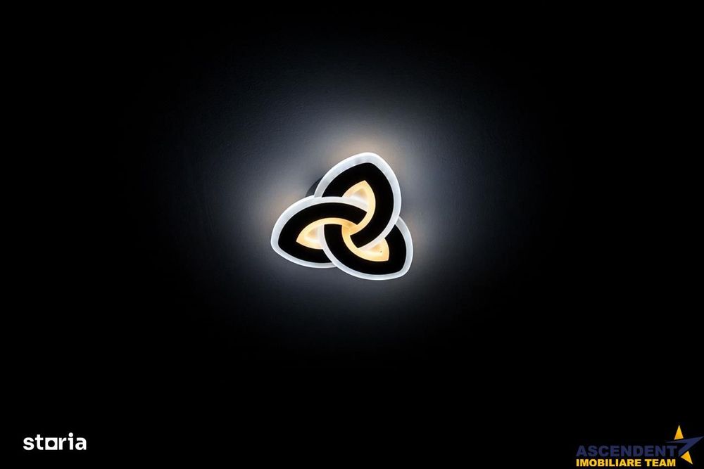 Studio luminos, regim vila, cu parcare privata – Tractorul, Brasov – o