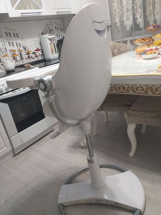 Продам стульчик для кормления