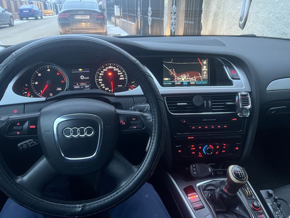 Vand audi  a4 b8 143  cai.  Cod motor caga