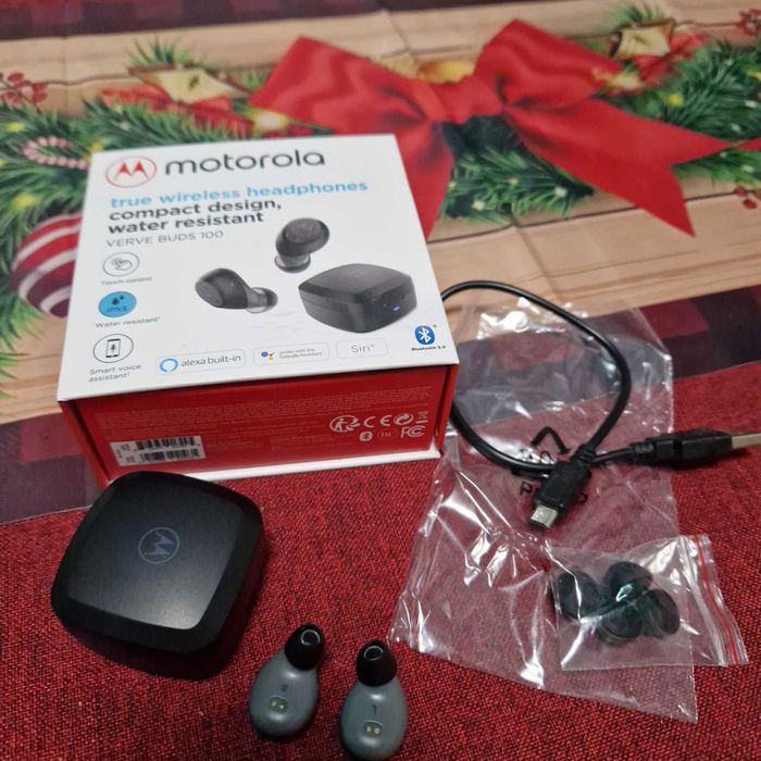 безжични Bluethooth слушалки Motorola